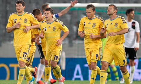 Футбольная форма для киевских команд